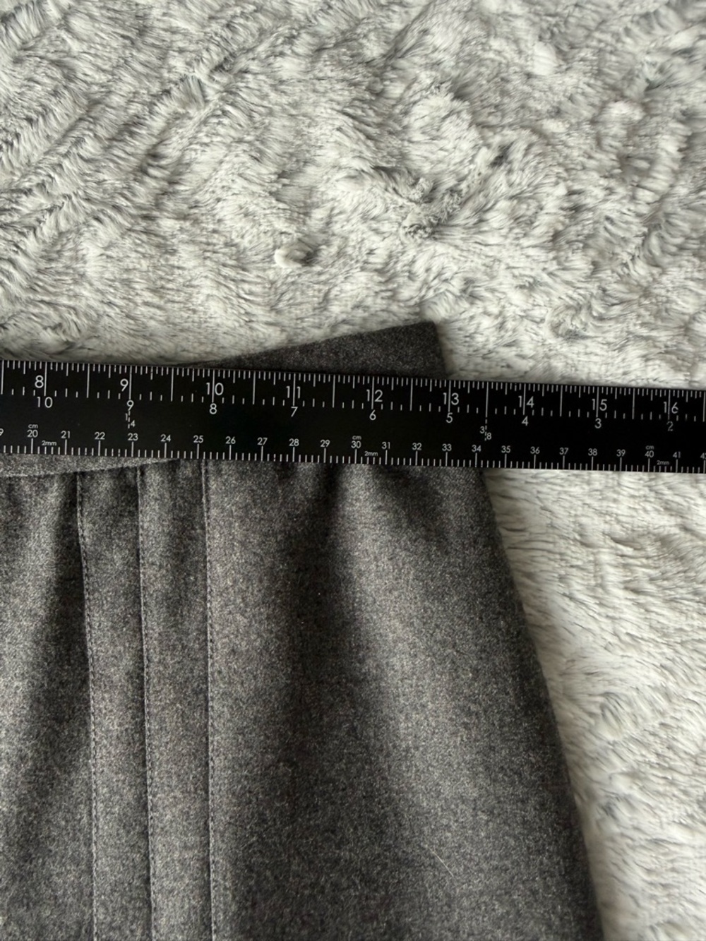 Jones New York Gray Wool Skirt Suit Set Size 8 - Picture 11 of 16